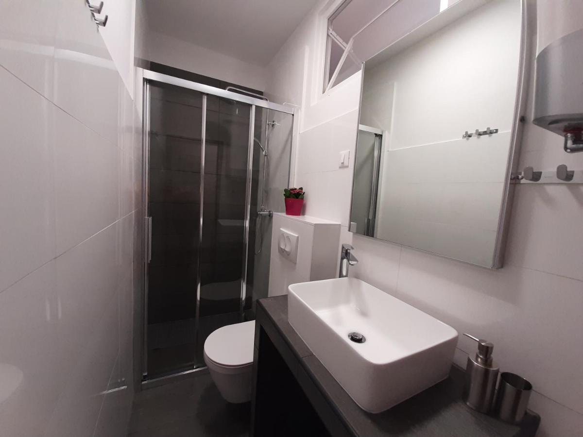 Apartment Boni Шибеник Экстерьер фото