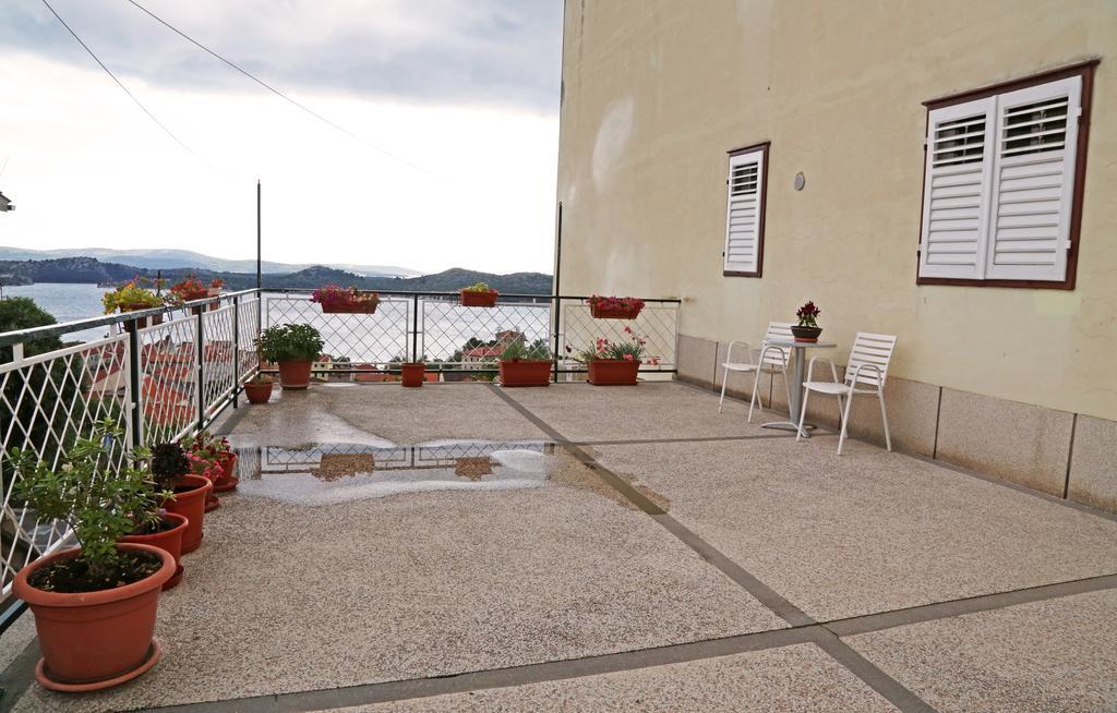 Apartment Boni Шибеник Экстерьер фото