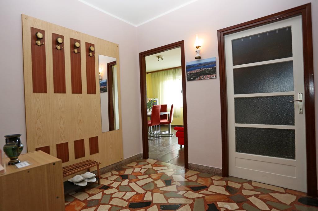 Apartment Boni Шибеник Экстерьер фото
