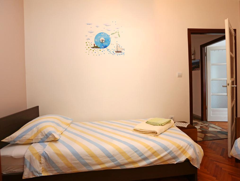 Apartment Boni Шибеник Экстерьер фото